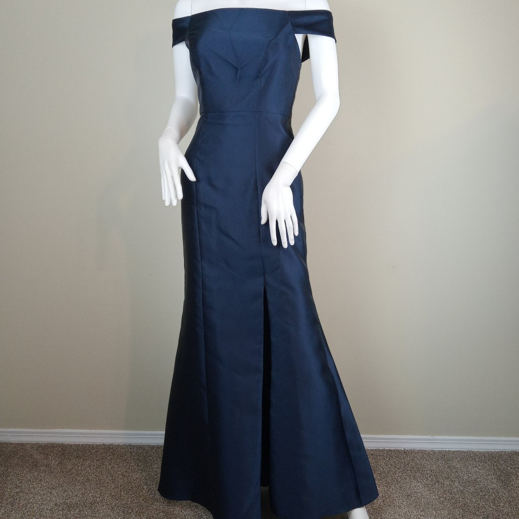 Alfred Sung Off The Shoulder Dress Women's Size 0 Midnight Blue Satin Maxi D751